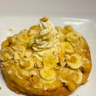 Banana Pudding Funnel Cake