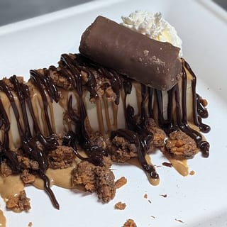 Butterfinger Blast CheeseCake