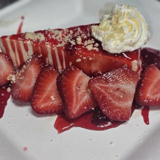 Strawberry loaded CheeseCake